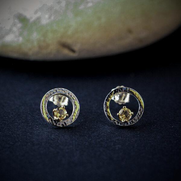 Boucles clous-Ombres d'etincelles-argent patine noire-or-citrines Boucles clous-Ombres d'etincelles-argent patine noire-or-citrines