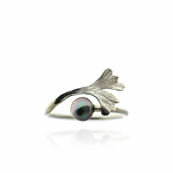 Bague-Gingko-perle-grise-petite-taille Bague-Gingko-perle-grise-petite-taille-Sanguti Paris