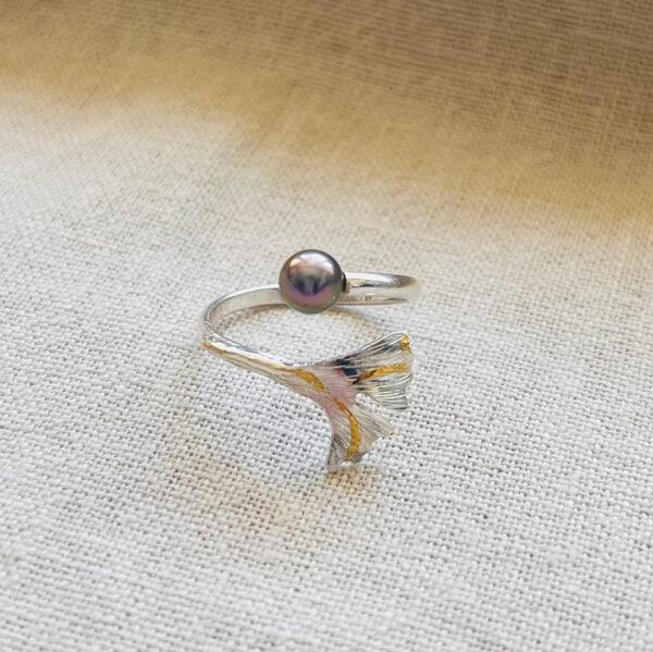 Bague-Ginkgo-Keum-boo-perle-grise-petit-model Bague-Ginkgo-Keum-boo-perle-grise-petit-model