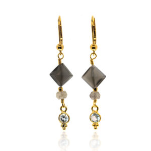 Boucles-d'oreilles-pierre de lune -labradorite -topaze bleue-sanguti paris
