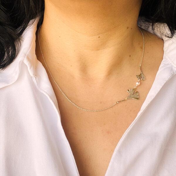 Collier Ginkgo-argent-keum-boo-motif-perle-blanche-Sanguti Paris Collier Ginkgo-argent-keum-boo-motif-perle-blanche-Sanguti Paris