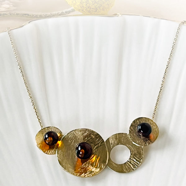 Collier-empreintes-face-vermeil-or-jaune-18K--Sanguti-Paris