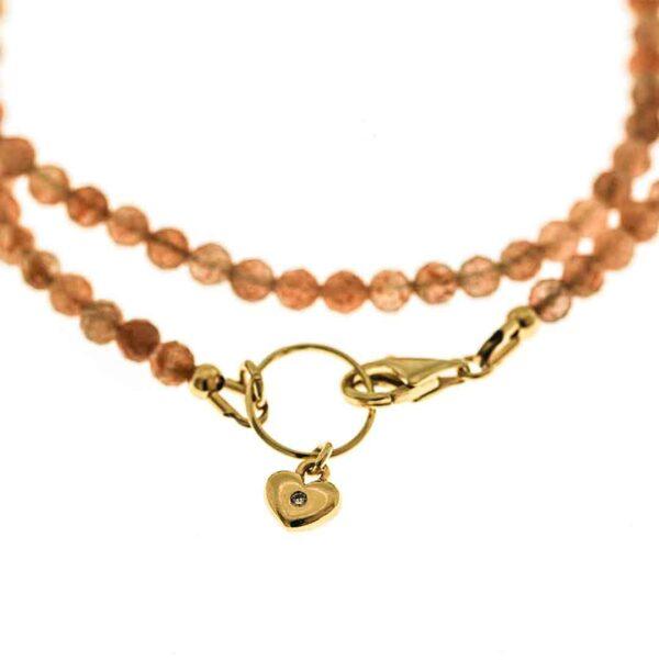 Collier-pierre-de-soleil-charme-coeur