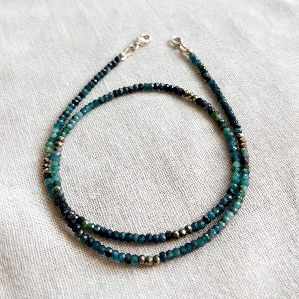 Collier-tourmaline-vert-bleu lagoon-argent-Sanguti-Paris Collier-tourmaline-vert-bleu lagoon-argent-Sanguti-Paris