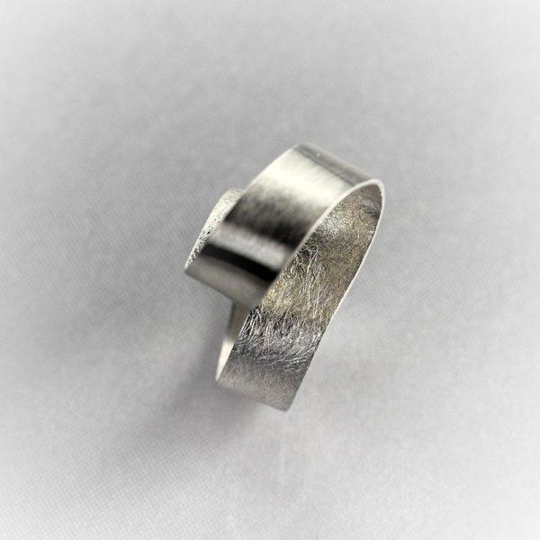 bague-idunn-collection-eternelle-et-infinie-sanguti-paris